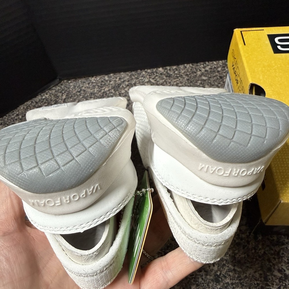 Skechers Vapor Foam Shoes Size 8 Move Smitten Vegan Memory Foam Sneakers White - Picture 8 of 16